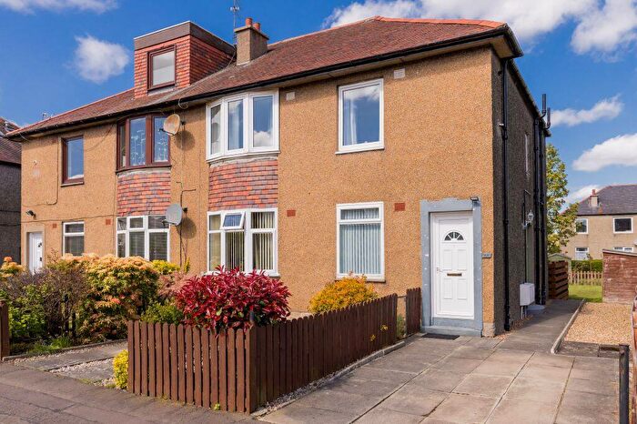 2 Bedroom Flat For Sale In Colinton Mains Terrace, Edinburgh, EH13
