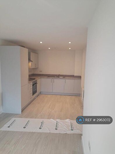 2 Bedroom Flat To Rent In Eliot Gardens, Coventry, CV6