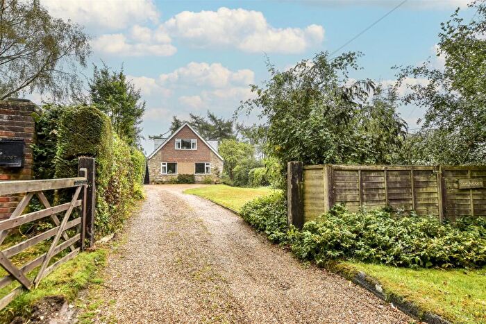 4 Bedroom Detached Bungalow For Sale In Northchurch Common, Berkhamsted, HP4