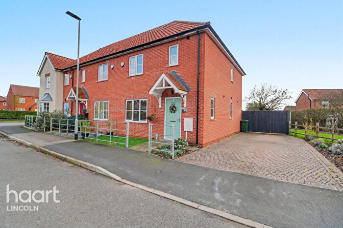 3 Bedroom Semi Detached House For Sale In Hutton Way, Faldingworth, LN8