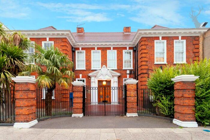 1 Bedroom Flat To Rent In Kingsland Road, London, E2