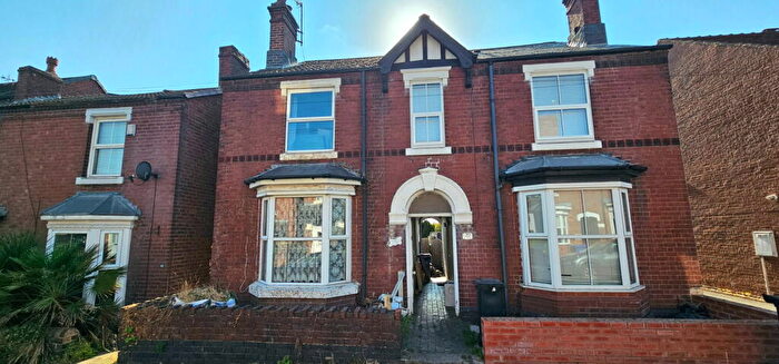 2 Bedroom Semi-Detached House For Sale In Dennis Street, Amblecote, Stourbridge, West Midlands, DY8