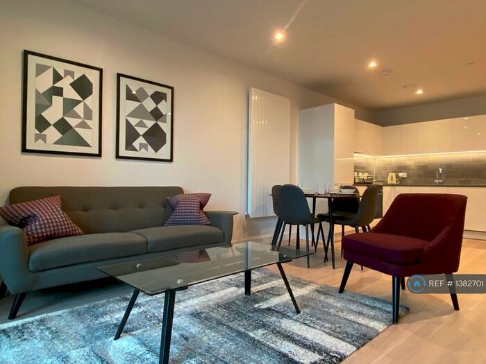 1 Bedroom Flat To Rent In Royal Crest Avenue, London, E16