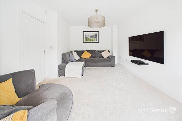 5 Bedroom Detached House For Sale In Ladybird Close, East Leake, LE12