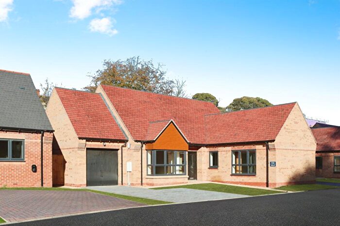 3 Bedroom Detached Bungalow For Sale In Rock Valley, Mansfield, NG18