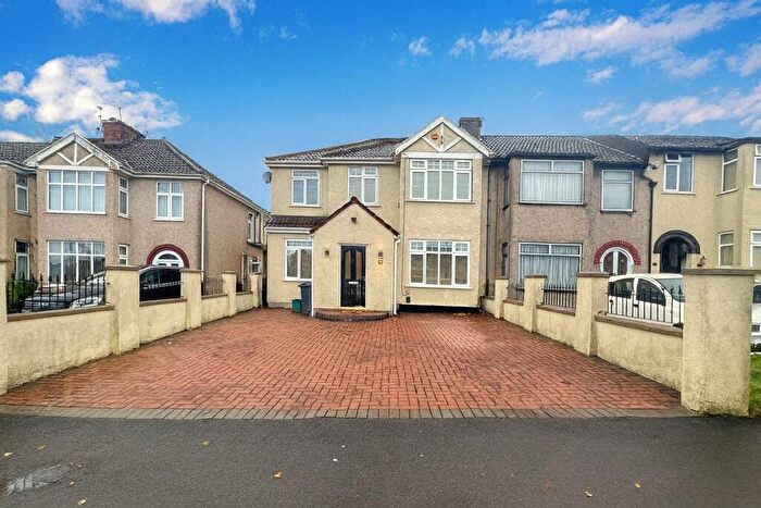 5 Bedroom Semi Detached House For Sale In King Georges Road, Bristol, BS13
