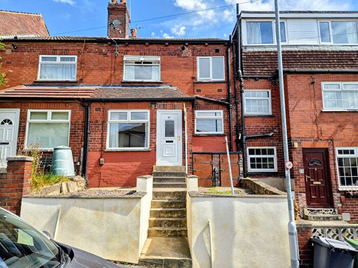 1 Bedroom Terraced House For Sale In Woodside View, Leeds, LS4