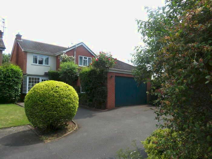 3 Bedroom House To Rent In Ridgewood Close, Leamington Spa, CV32