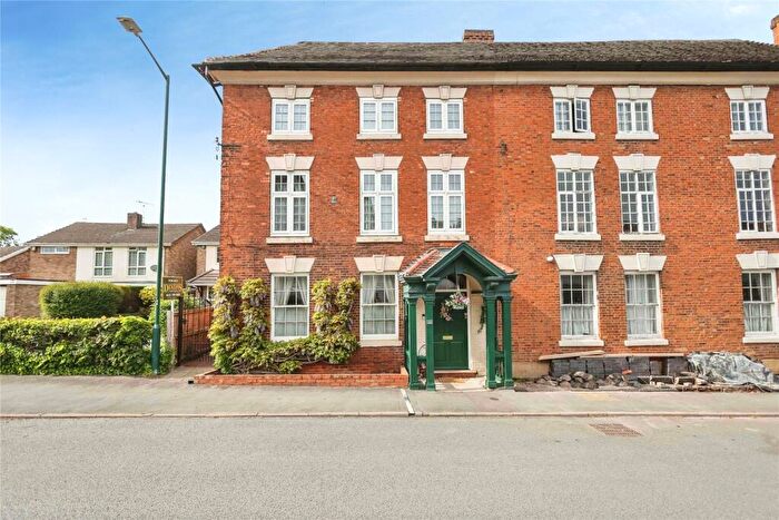 6 Bedroom Semi Detached House For Sale In Chester Road, Castle Bromwich, Birmingham, West Midlands, B36