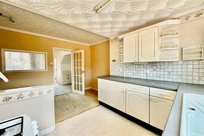 2 Bedroom Terraced House For Sale In Brooklands Road, Hull, HU5