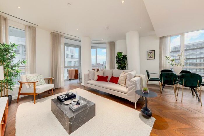 2 Bedroom Apartment For Sale In L-, Prospect Way, Battersea, SW11