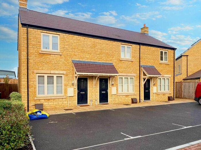 2 Bedroom Semi-Detached House To Rent In Mary Ellis Way, Witney, Oxfordshire, OX29