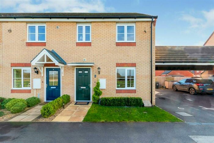 3 Bedroom House To Rent In Shelsey Walsh Rise, Bourne, PE10