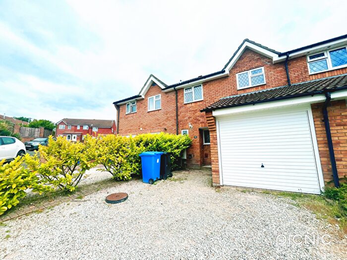 3 Bedroom Property To Rent In Southbrook Close, Poole, BH17