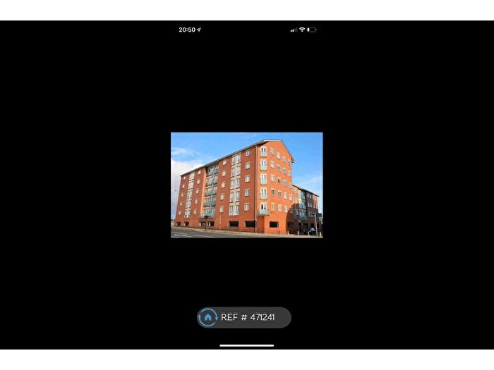 2 Bedroom Flat To Rent In Old Harbour Court, Hull, HU2