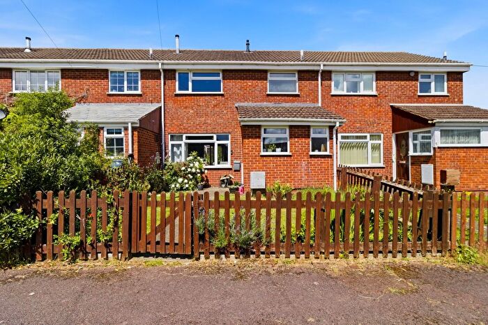 3 Bedroom Terraced House For Sale In Sorrel Way, Malvern, WR14