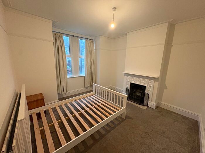 4 Bedroom Property To Rent In Bedroom House – Birkbeck Road, Enfield, EN2