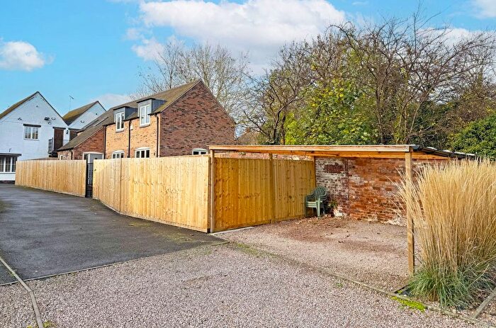 3 Bedroom Cottage For Sale In C High Street, Pershore, WR10