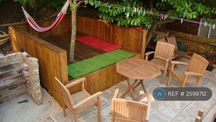 4 Bedroom Flat To Rent In Summersby Road, London, N6