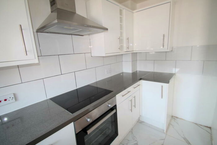 2 Bedroom House To Rent In The Terraces, Dartford, Kent, DA2
