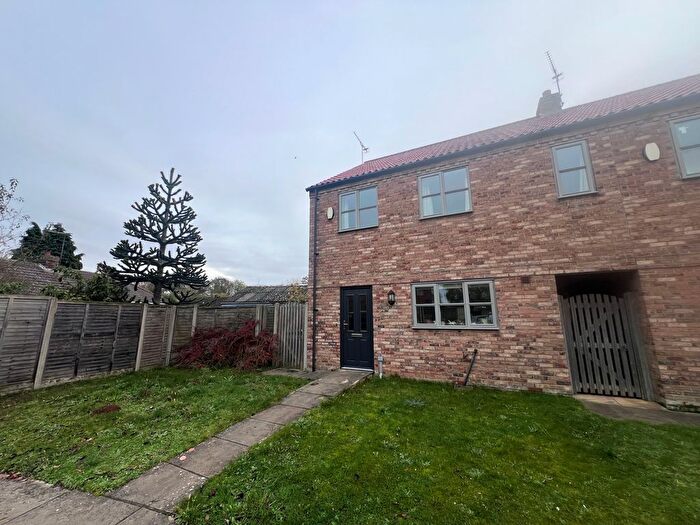 3 Bedroom End Of Terrace House To Rent In Cuttings Court, Walpole St. Andrew, Wisbech, PE14