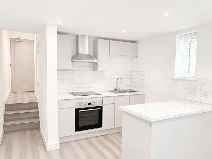 1 Bedroom Flat To Rent In College Place, Southampton, SO15
