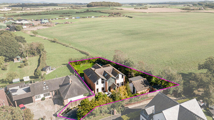 4 Bedroom Detached House For Sale In No., Oldfield Carr Lane, Poulton-le-Fylde, Lancs, FY6