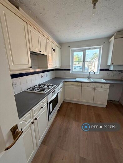3 Bedroom Terraced House To Rent In Barrass Close, Enfield, EN3