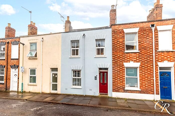 3 Bedroom Terraced House For Sale In Albert Street, Cheltenham, GL50