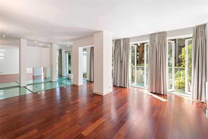 2 Bedroom Flat To Rent In Chesham Street, Belgravia, London, SW1X