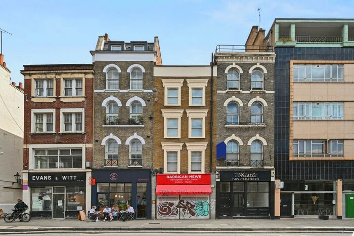 2 Bedroom Maisonette To Rent In Cloth Court, London, EC1A