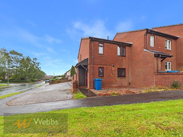 2 Bedroom End Of Terrace House To Rent In Baker Street, Burntwood, WS7