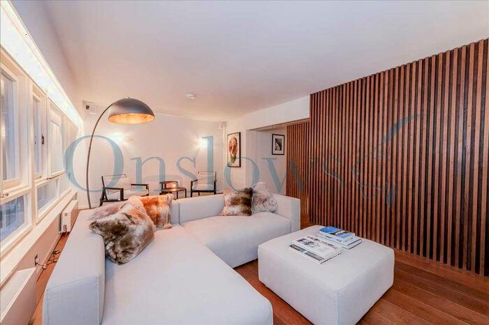 3 Bedroom Maisonette To Rent In Rutland Gate, London, SW7