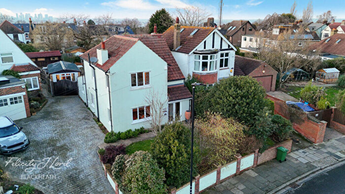 3 Bedroom Detached House For Sale In Eaglesfield Road, London, SE18