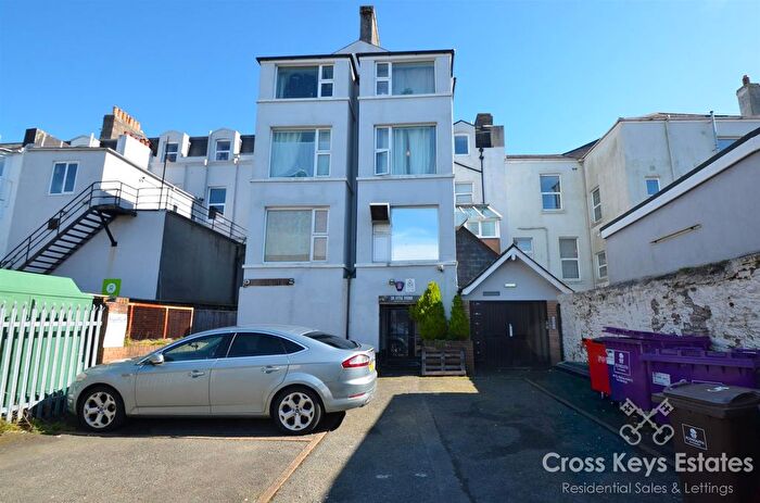 2 Bedroom Flat For Sale In Seaton Lane, Mutley, PL4