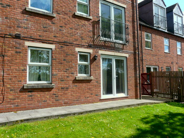 2 Bedroom Flat To Rent In Witham View, Fairfax Street, LN5
