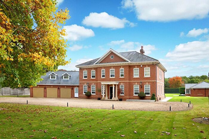 6 Bedroom Country House For Sale In Over The Misbourne Road, Denham, Buckinghamshire, UB9