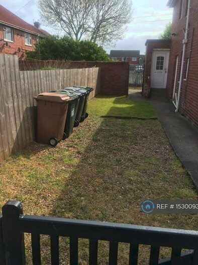 2 Bedroom Flat To Rent In Shafto Street, Wallsend, NE28