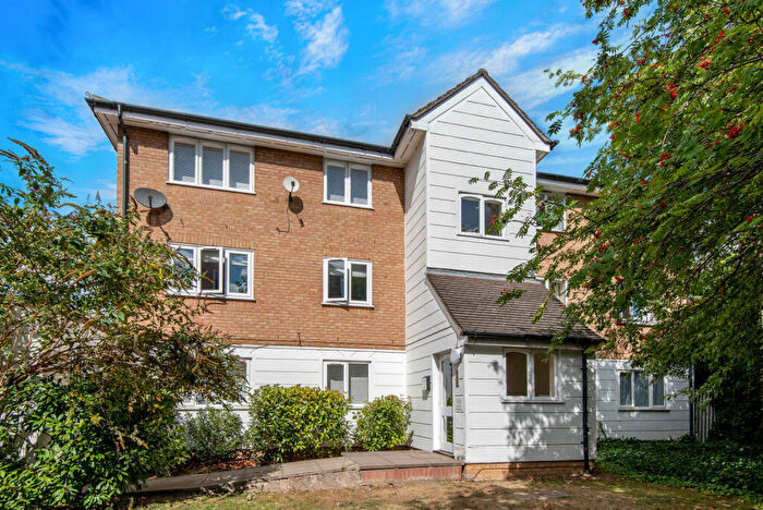 1 Bedroom Flat For Sale In Carolina Close, London, E15