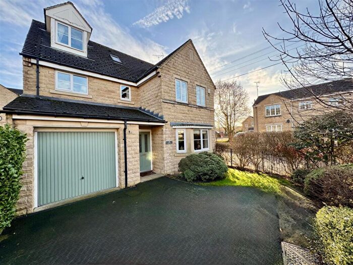 5 Bedroom Detached House For Sale In Hanby Close, Fenay Bridge, Huddersfield, HD8