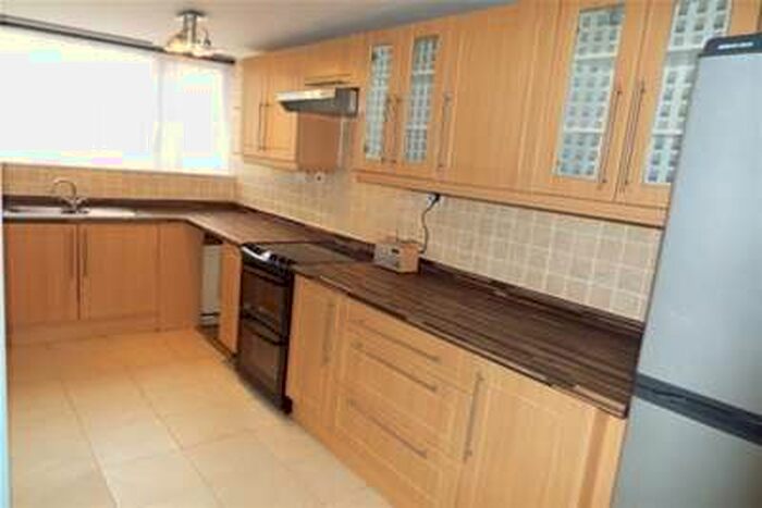 3 Bedroom House To Rent In Laindon, Basildon, SS15