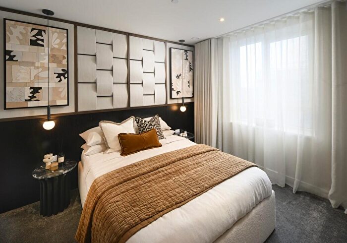 1 Bedroom Apartment For Sale In Lombard Square Sales & Marketing Suite Southlake Road London, SE28