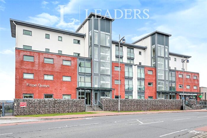 2 Bedroom Apartment For Sale In Jacana Court, Rope Quays, Gosport, PO12