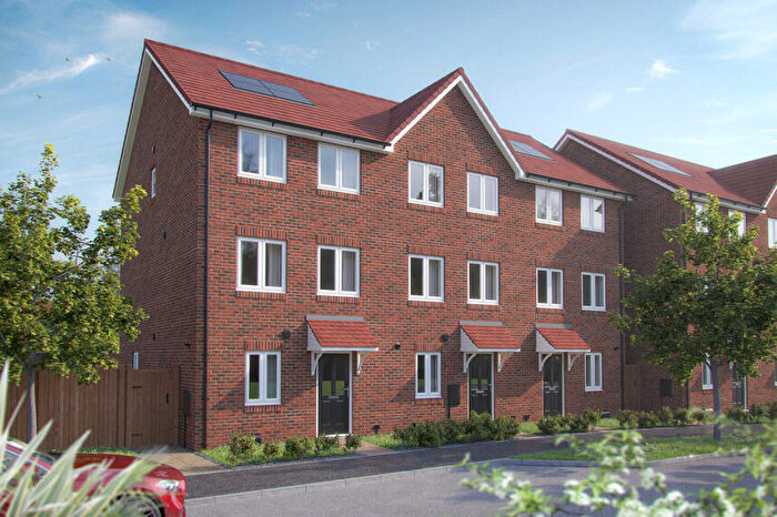 3 Bedroom End Of Terrace House For Sale In Star Lane Link, Westwood, Margate, CT9