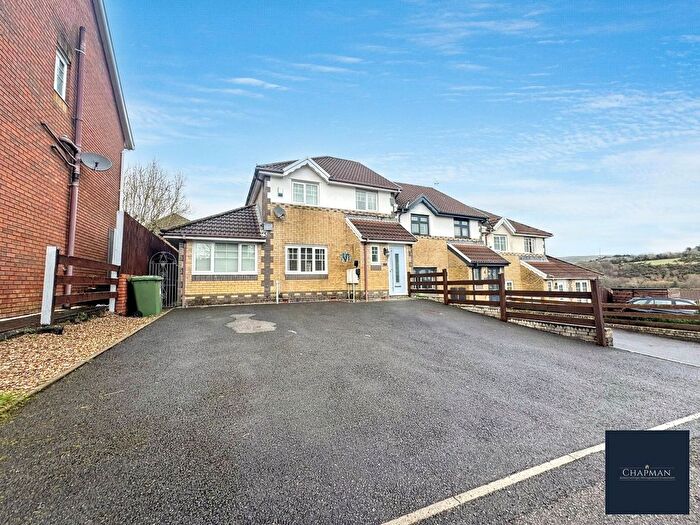 3 Bedroom Semi Detached House For Sale In Nant-Y-Coed, Tonyrefail, CF39