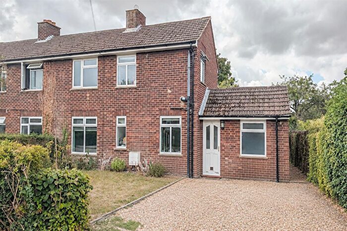 2 Bedroom Semi-Detached House For Sale In Hawthorn Way, Burwell, CB25