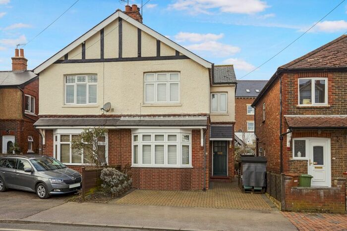 3 Bedroom Semi-Detached House To Rent In Mereworth Road, Tunbridge Wells, TN4