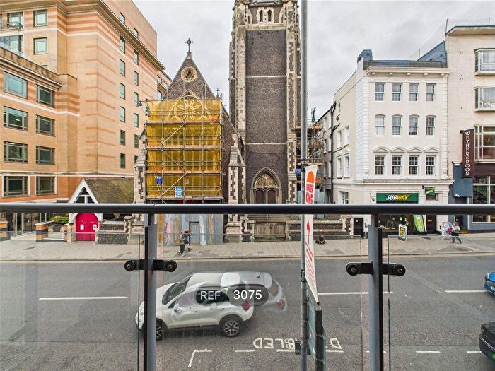 3 Bedroom Flat To Rent In Avalon, West Street, Brighton, BN1