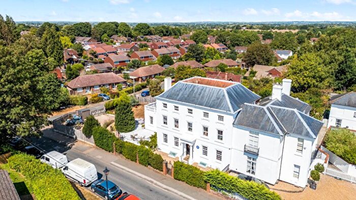 5 Bedroom Semi-Detached House For Sale In Church Street, Henfield, BN5
