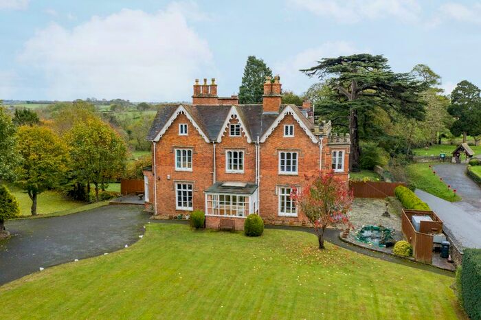 4 Bedroom Semi-Detached House For Sale In Village Green, Inkberrow, Worcester, WR7